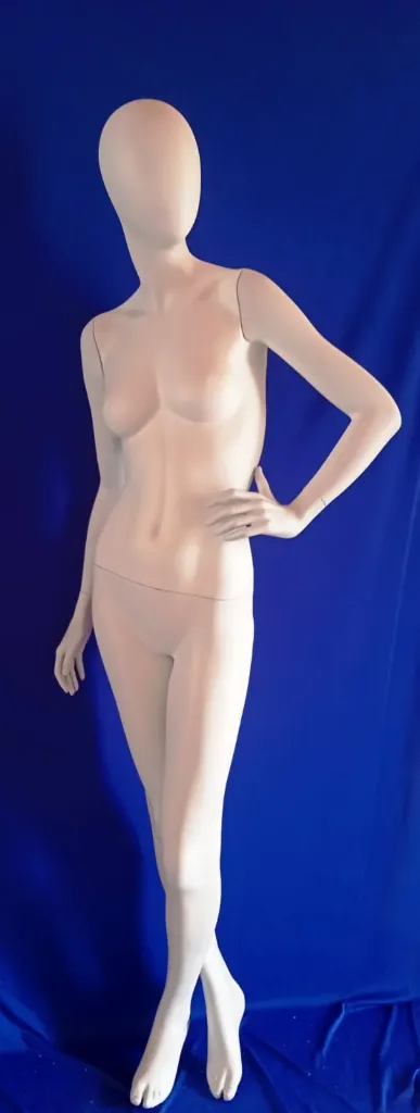 Maniquí Cuerpo Completo Mujer Fibra de vidrio  M-001